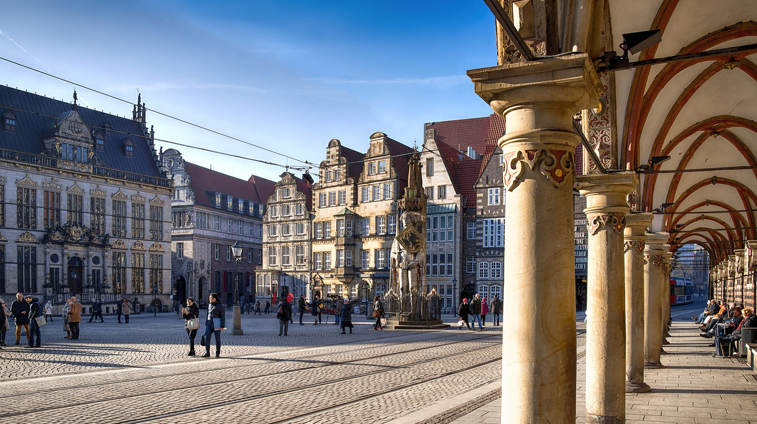 Ansicht des Bremer Marktplatz mit historischen Gebäuden