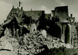 Das Foto zeigt den Trümmerhaufen nach dem Einsturz der 1944 zerstörten Kirche St. Ansgarii